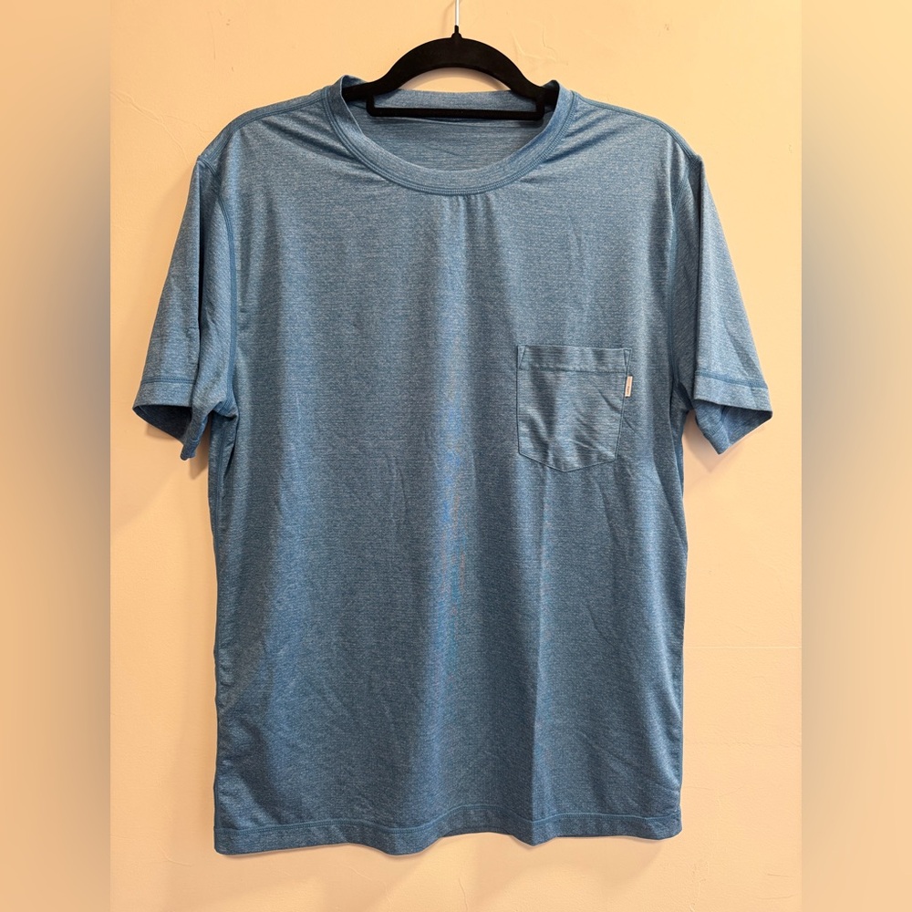 Vuori Tradewind Pocket Performance Tee
